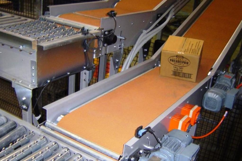 Belt-Conveyor-and-Gravity-Pop-up-Tranfser3